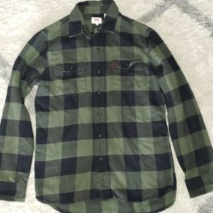 Levi's flannel shirt